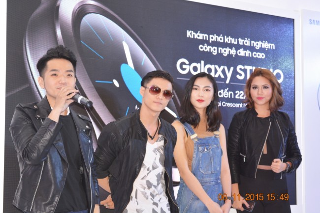 151106-samsung-gear-s2-launch-17_resize