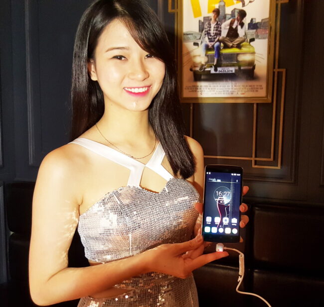 160303-lenovo-launch-a7010-theatermax-06_resize