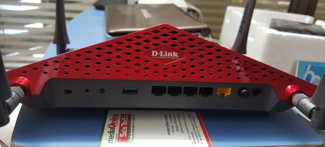 d-link-dir-885l-router-10_resize