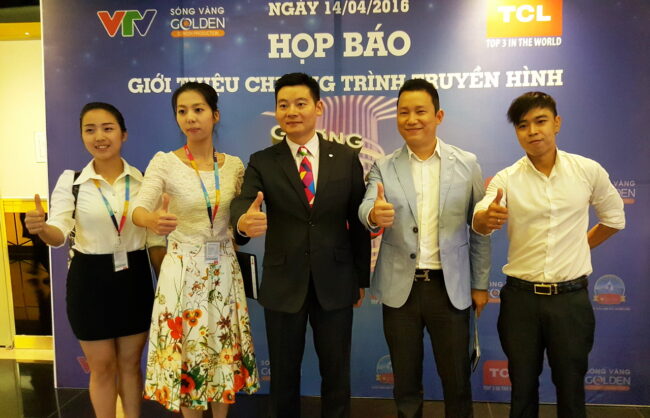 160414-tcl-guongmat-thanquen-ssn5-02_resize