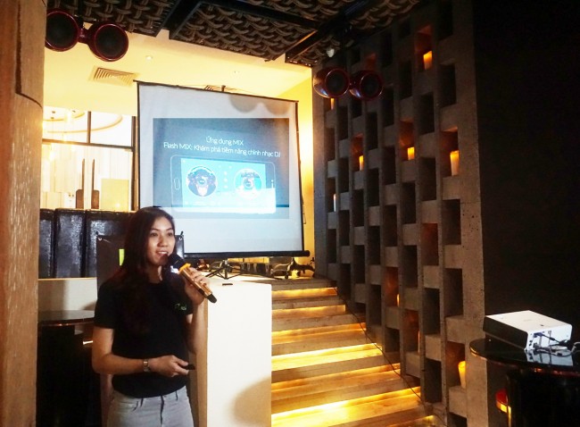 160615-flash-plus-2-hcm-35_resize