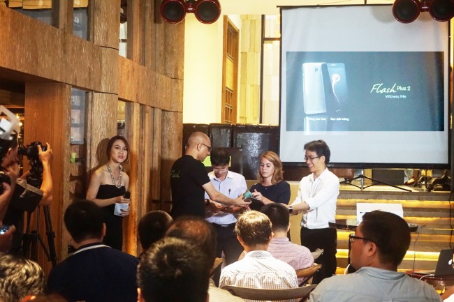 160615-flash-plus-2-hcm-54_resize