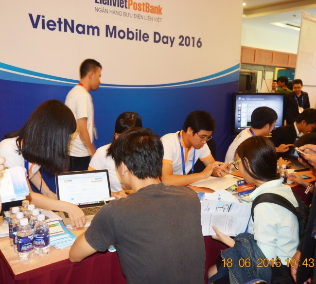 160618-vietnam-mobile-day-074_resize