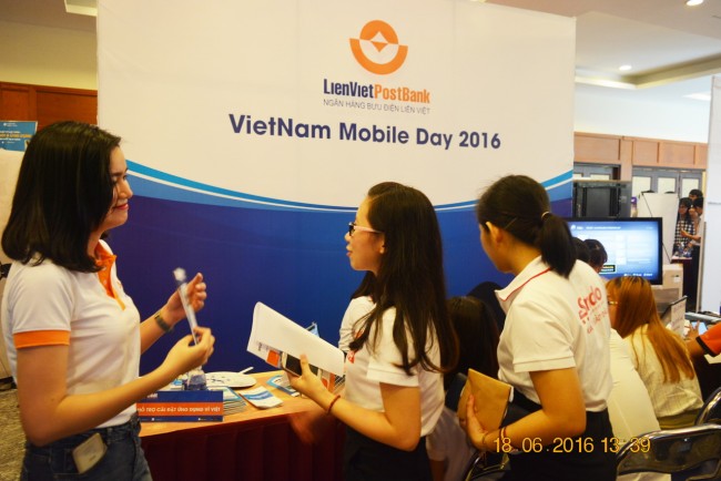 160618-vietnam-mobile-day-142_resize