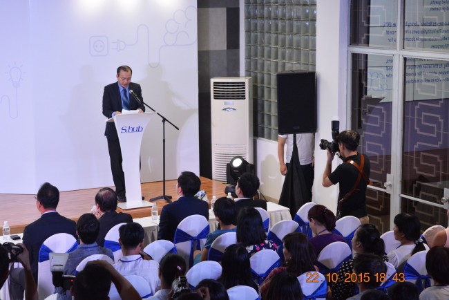 151022-s-hub-lauch-06_resize