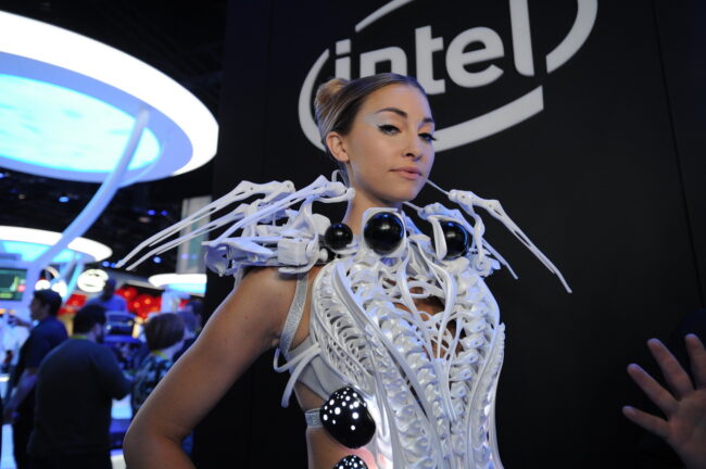 intel-curie-soc-module-products-02_resize