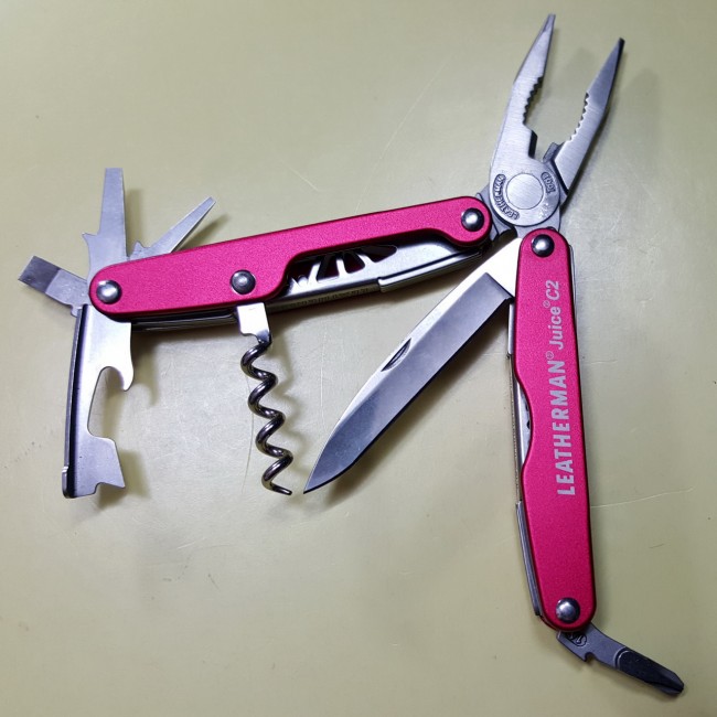 151112-leatherman-juice-c2-04_resize