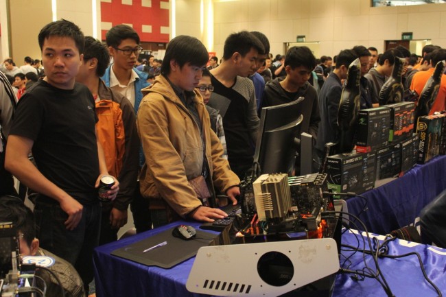 151114-gigabyte-intel enthusiast day-hanoi-03_resize