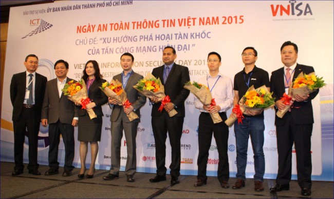 151119-ngayantoan-thongtin-hcm-04