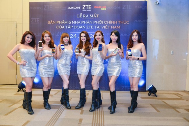 151224-zte-launch-hcm-zte-008
