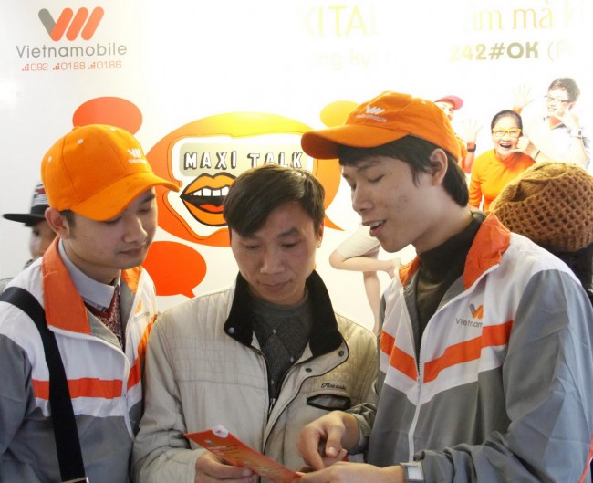 151229-vietnamobile-phonggiaodich-3_resize