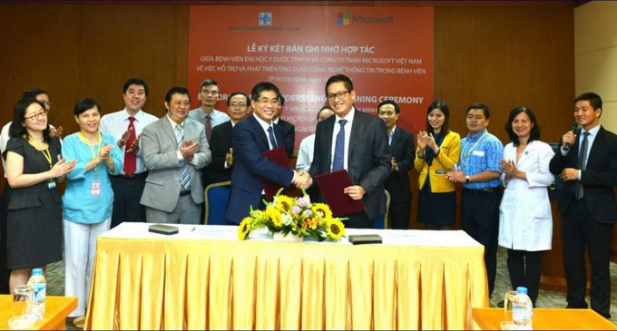 Microsoft Việt Nam và Bệnh viện Đại học Y Dược TP.HCM hợp tác phát triển ứng dụng CNTT trong bệnh viện