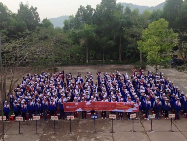 microsoft-hour-of-code-vn-2015-08