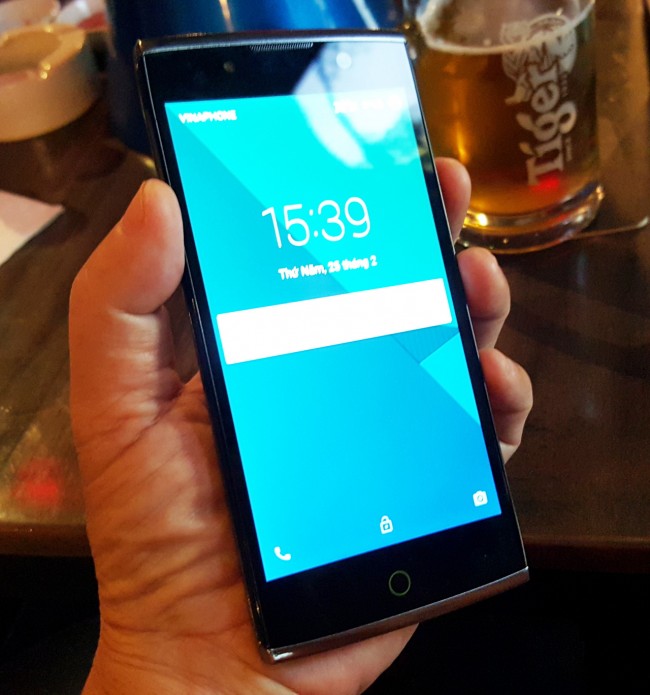 160225-acarel-flash2-ssn5-02_resize