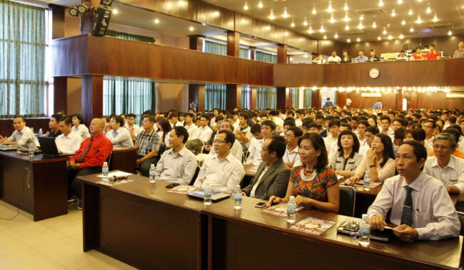 160323-hca-roadshow-daihoc-cntt-1_resize