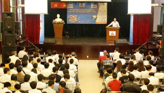 160323-hca-roadshow-daihoc-cntt-2_resize