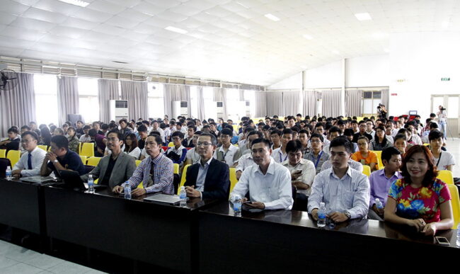 160408-hca-roadshow-dh-tonducthang-01_resize