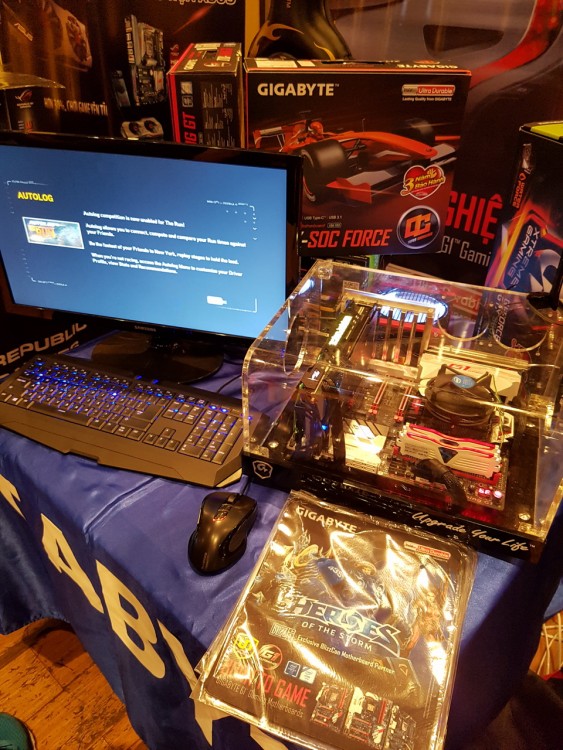 160423-intel-extreme-pc-012_resize