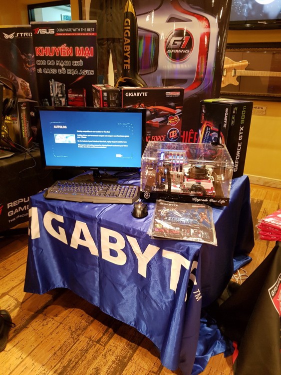 160423-intel-extreme-pc-026_resize