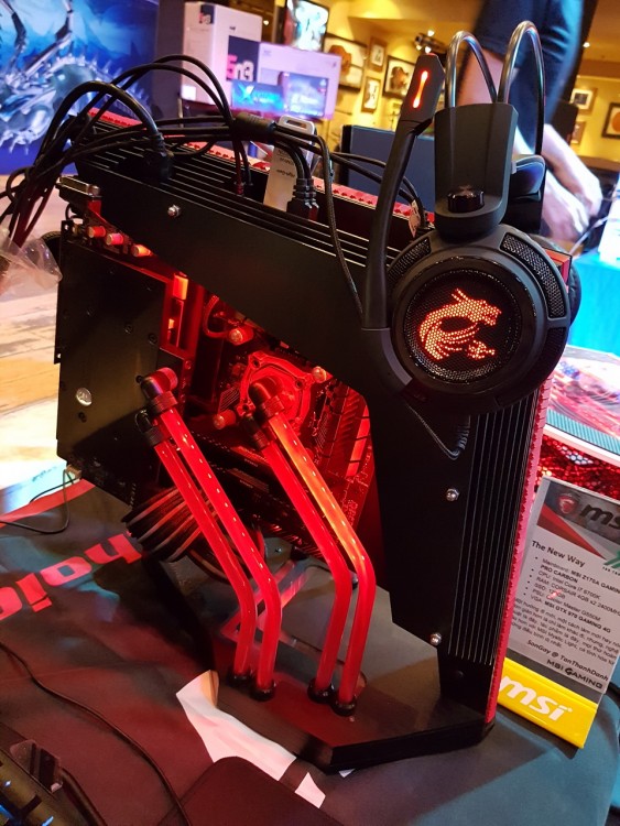 160423-intel-extreme-pc-052_resize