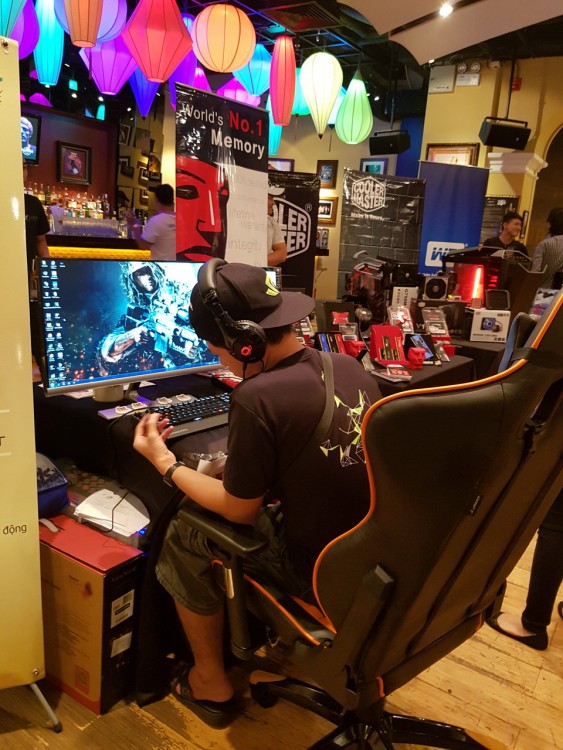 160423-intel-extreme-pc-056_resize