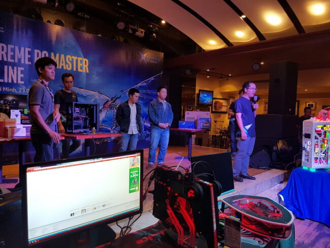 160423-intel-extreme-pc-112_resize