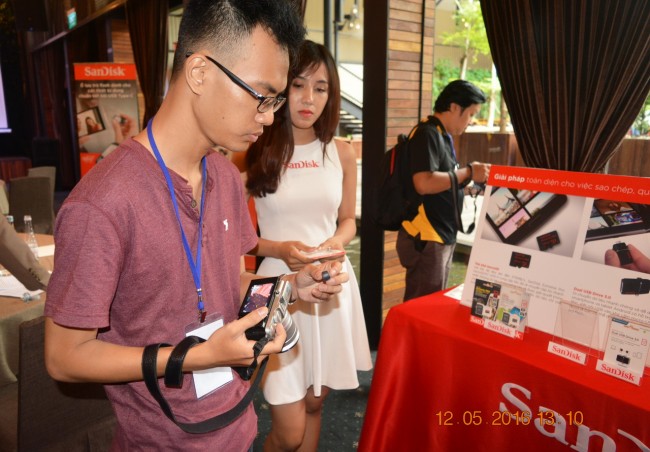 160512-sandisk-new-products-hcm-35_resize