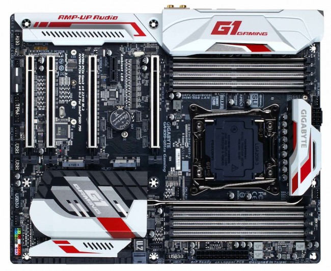 Gigabyte-X99-Ultra-Gaming_5-large