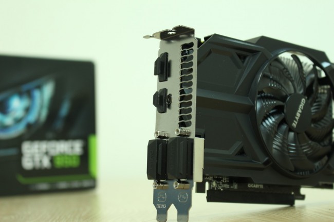 gigabyte-graphics-n950d5-3