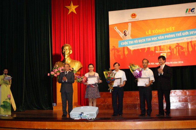 160623-microsoft-mosw-2016-01