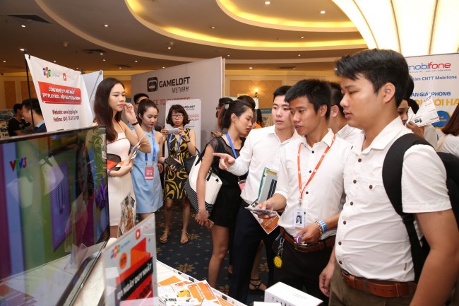 160625-vietnam-mobile-day-hanoi-04_resize