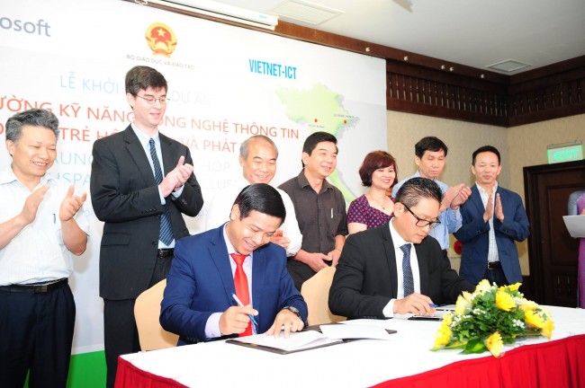 201606-microsoft-vietnam-2