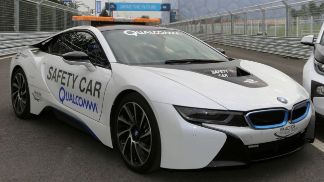 qualcomm-safety-car