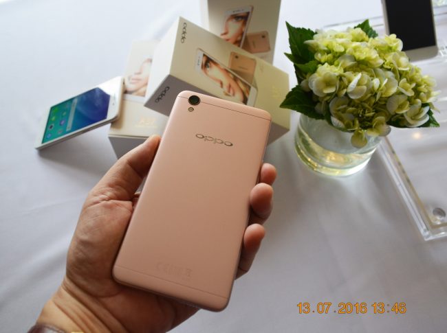 160713-oppo-a37-launch-09_resize