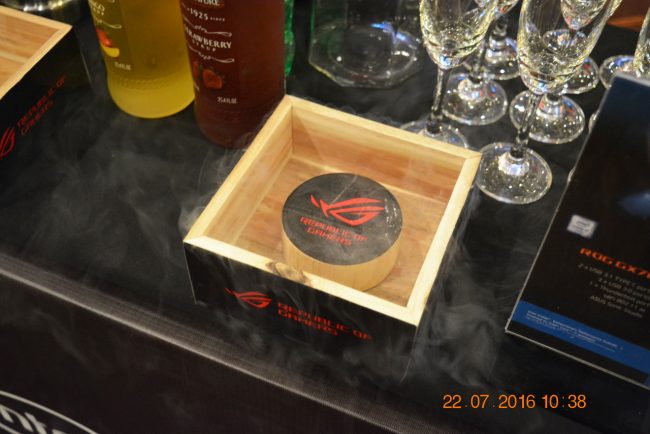 160722-asus-rog-gx700-laptop-08_resize