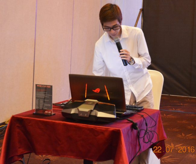 160722-asus-rog-gx700-laptop-85_resize