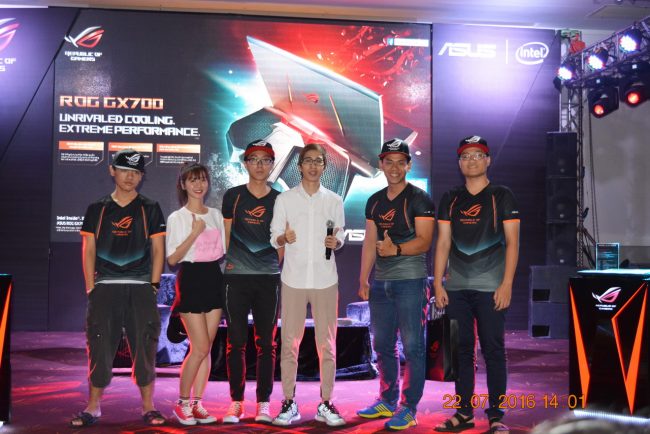 160722-asus-rog-gx700-laptop-89_resize