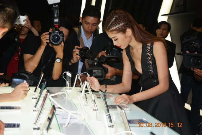 160810-samsung-galaxy-note7-hcm-10_resize