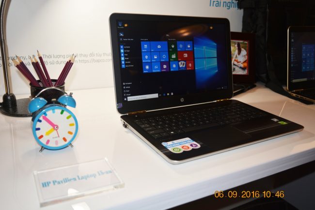 160906-hp-new-laptops-42_resize