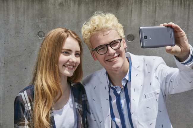 asus zenfone 3 max-5