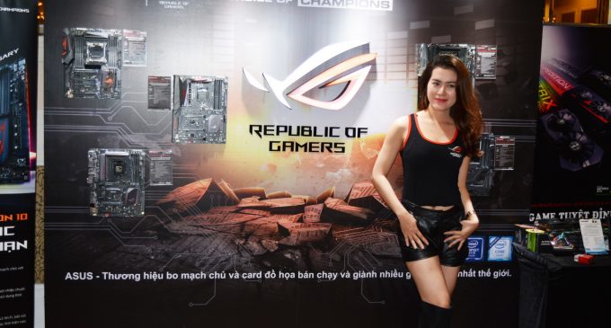 ASUS Việt Nam kỷ niệm 10 năm thương hiệu thiết bị game ROG
