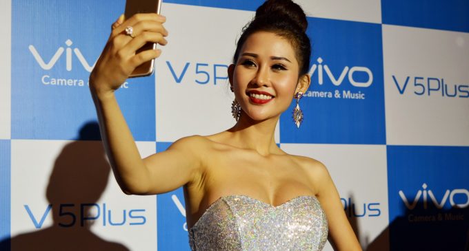 Vivo V5Plus – smartphone chụp selfie bằng camera kép 20MP+8MP có mặt ở Việt Nam