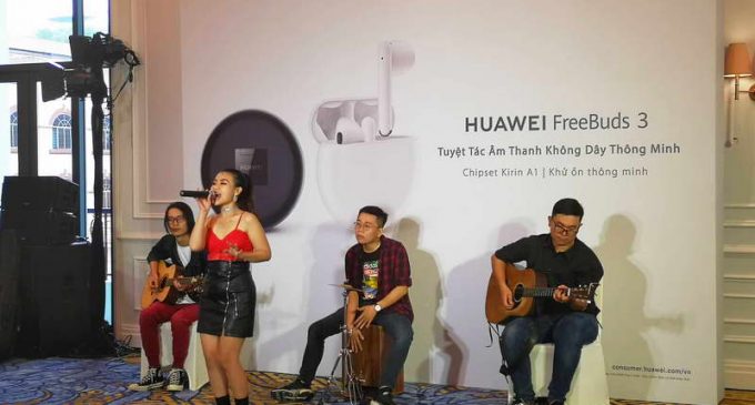 Huawei Việt Nam ra mắt tai nghe không dây thông minh FreeBuds 3 và smartphone Y9s