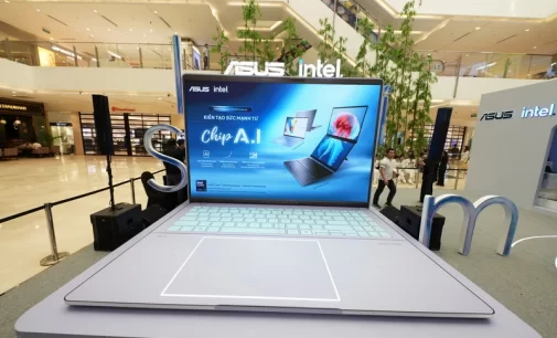 ASUS Việt Nam tổ chức triển lãm công nghệ “Kiến tạo sức mạnh từ chip AI” trải nghiệm AI laptop ASUS-Intel